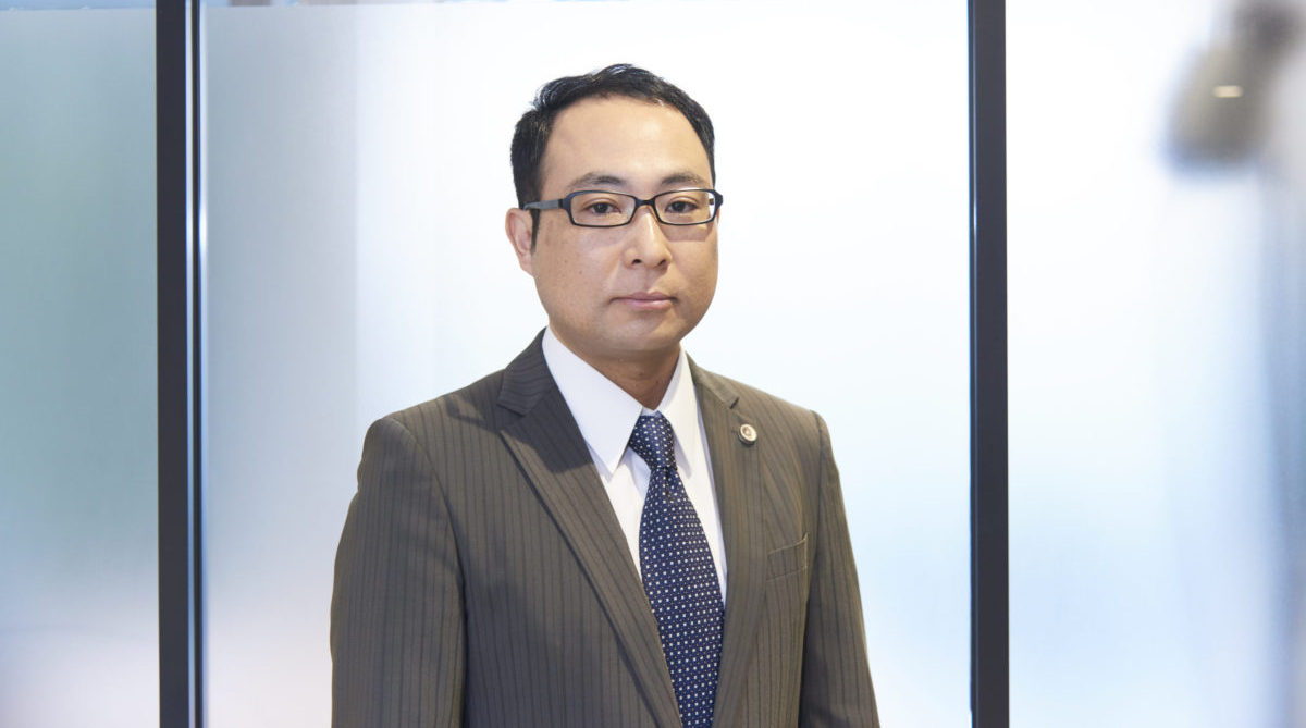 弁護士 | 塩谷 昌則