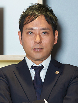 山内 亘の写真