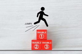 共有名義の土地を相続したらどうする？トラブル回避＆対処法を解説